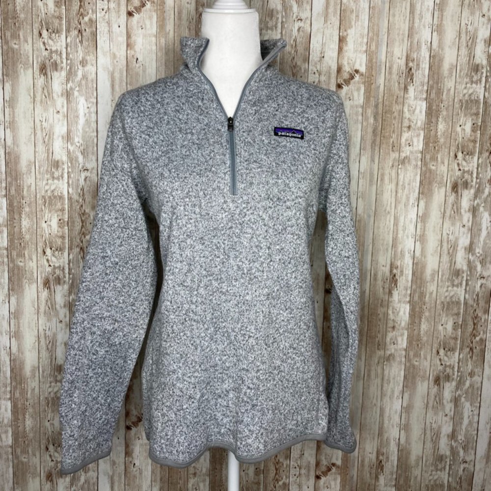 Womens Patagonia  Zip Neck Fleece - Large